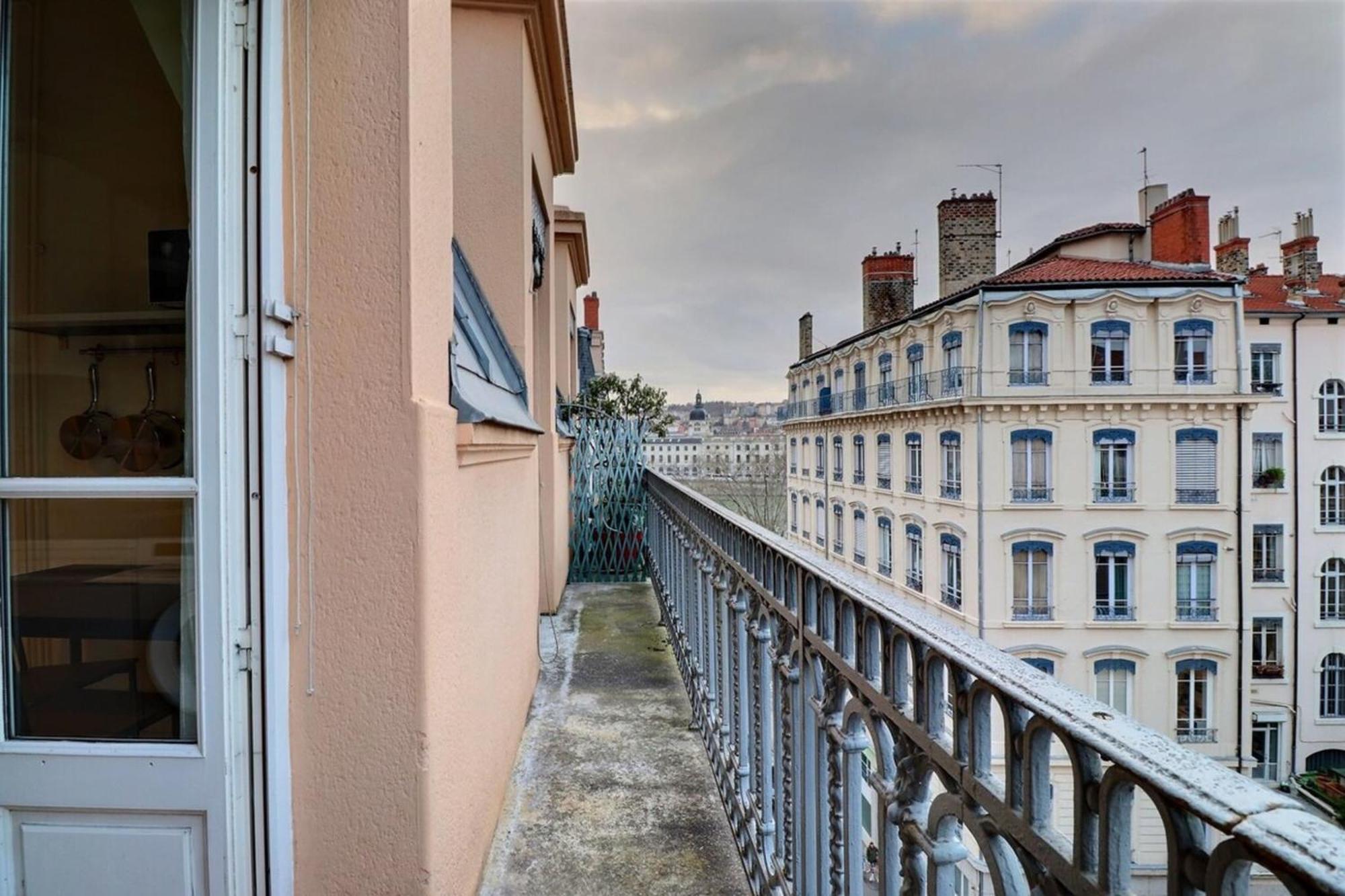 Chaponnay - Superb T2 Apartment - Lyon 3Rd Exterior foto